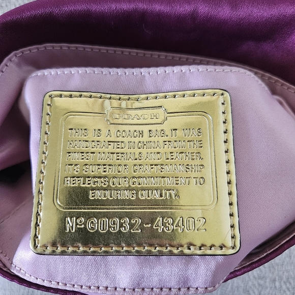 Coach clutch - Picture 7 of 8